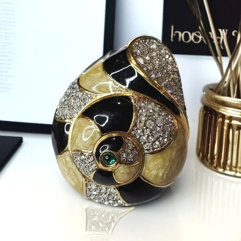 SWAROVSKI Vintage Swan Signed Enamel Jeweled Shell Brooch